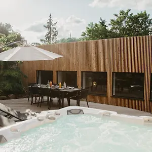 Grand Loft Avec Jacuzzi Et Cinema Hébergement de vacances